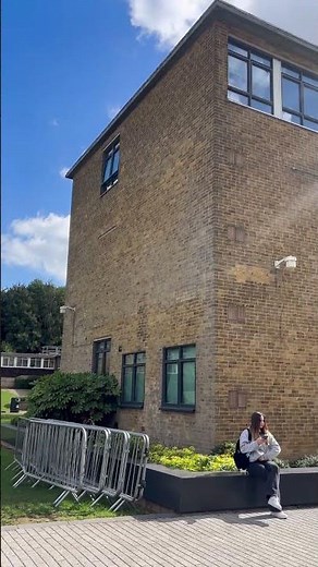 University of Hertfordshire Campus Explore Hatfield Campus & Student Life #universityofhertfordshire