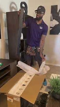 Quick and professional install of a Samsung soundbar on an existing TV mount. #soundbar #connection