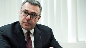 Εθελουσία έξοδος της Alpha Bank: 500 αποχωρήσεις με αποζημίωση και bonus έως 200.000 ευρώ - Mononews.gr