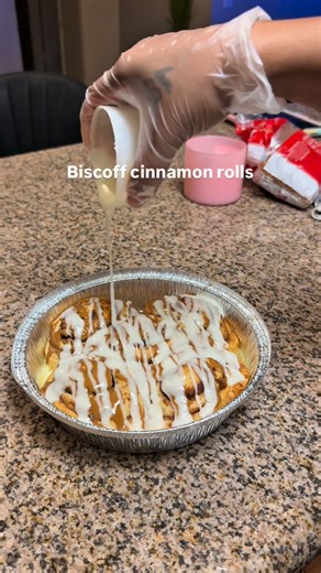 @tiny.princessbakery on Instagram: "Back again with more .. BISCOFF 😂 Yall beating me up in my DMs about cookies and we most certainly cooking something up ☺️ In the meantime between time I hope yall are enjoying the many biscoff recipes we are dropping. This was quick and easy to make and of course it was 🔥 Dm us for last minute New year party orders before it’s too late! @tiny.princessbakery @tiny.princessbakery @tiny.princessbakery #biscoff #cookies #iebaker #smallbusinessowners #minibaker