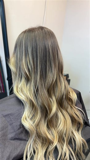 cuz it’s heavy 😜 k tip extension install using @Bellamihair #ktipextensions #extensions #hairtok #gahairstylist #hairextensions