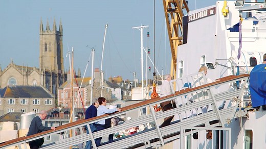 ~Casting call~ We are looking for families to take part in our Isles of Scilly Travel photoshoot, week commencing June 12th. Spend the day on the islands as our model and in return, we will give you a free return trip, contact alamming@issg.co.uk with a photo of you and your family. | Isles of Scilly Travel