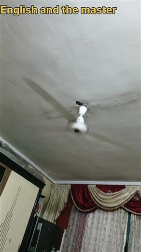 The fan fall down