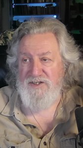 Scientists found a layer in the Greenland ice sheet loaded with nano diamonds — 5 million times more than normal. These aren’t just rare… they’re accepted markers of an extraterrestrial impact. The kicker? Both cubic and hexagonal diamonds (lonsdaleite) were present — a strong sign of a massive cosmic collision just after the last ice age. | The Randall Carlson