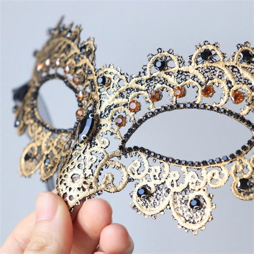 Gold Lace Masquerade Mask by PURELYNOOK • Venetian Mask • Vintage Style • Suitable for Party • MM167 - Etsy