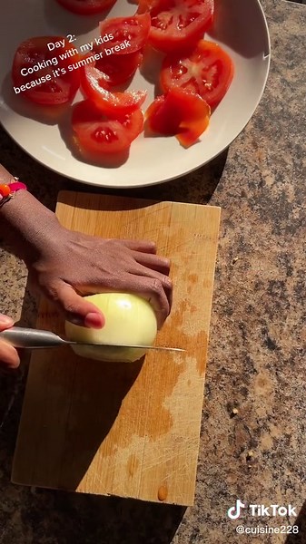 I love summer break! We get to enjoy cooking together 🥰 #cuisine228 day 1: @cuisine228