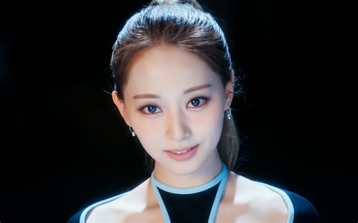 4K带中文字幕！TWICE最新MV: SET ME FREE