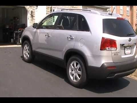 2011 Kia Sorento Review: Features and functions.