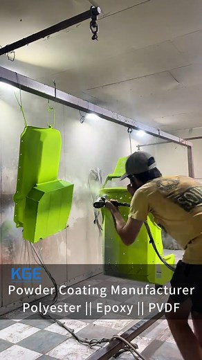 💚 Precision green coating — made by a true manufacturer. Our factory formulates high-performance powder coatings engineered for aluminum profiles, steel parts, and industrial finishing lines. Clean flow. Even coverage. Durable protection. This is the level of consistency B2B clients rely on. #PowderCoatingFactory #IndustrialCoatings #GreenPowderCoating #MetalFinishing #b2bmanufacturer 🌐 www.kgecoating.com 📲 WhatsApp: 8619924609817 | KGE Coating