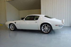 Choose the Winner ? | HotRod Pinups