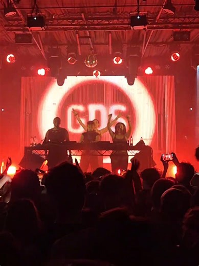 Clubbing Friday, line dancing Saturday and a lazy Sunday is my kind of weekend #linedance #maincharacterenergy️ #brightonlife #girlsdontsync #cowgirlera