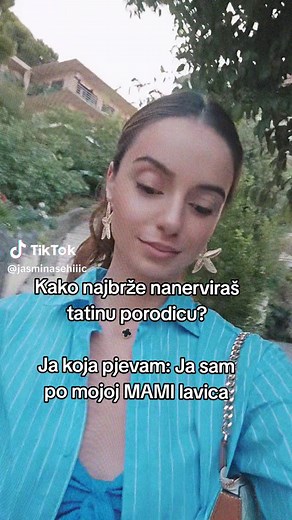 HE HE HE 😁 #balkanfamily #jelenarozga #lavica #fy #balkan #balkantiktok #makarskariviera #brela