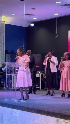 Sunday worship #hillsidechurchmiami