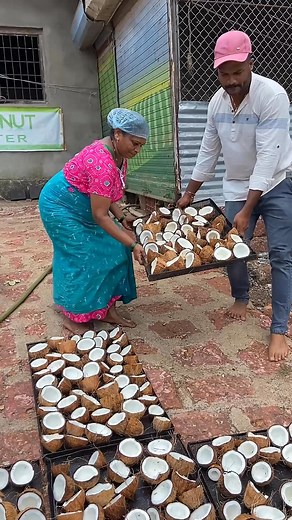 100% Pure Coconut Oil Extraction Process inside the factory | Indian Factory Club