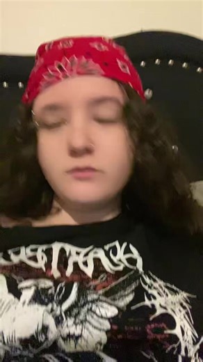 dontfollowmeeyes (@dontfollowmeeyes)’s videos with original sound - alex