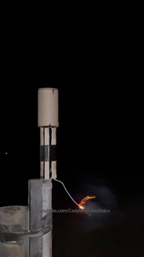6lb WHISTLE ROCKET… made me jump lol #Fireworks #Firework #Rocket #Shorts #Pyro #Pyrotechnics