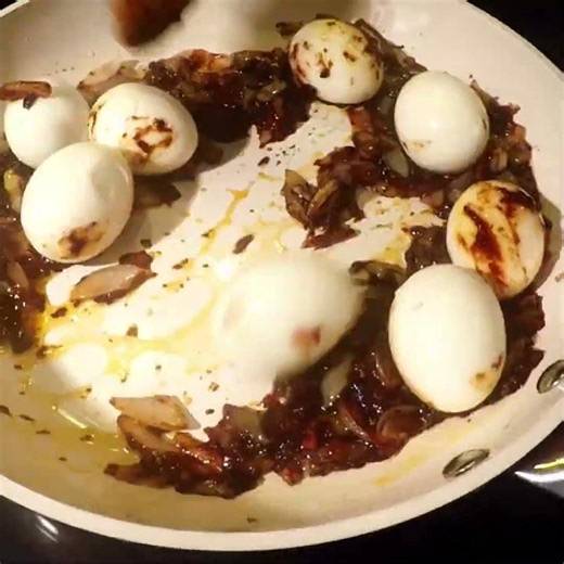 Ketjap eieren met Surinaamse nasi: