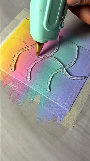 Creative paintings idea with glue gun!🤩 #art #painting #acrylicpainting #paintingideas #artideas