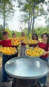 Cooking yummy mango recipe