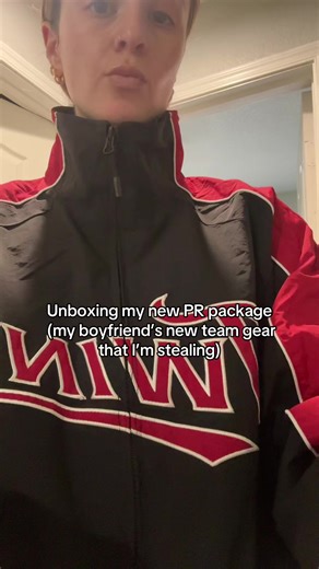 Unboxing New Team Gear from Spring Training