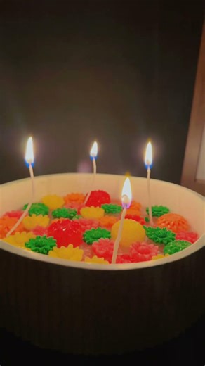 Handmade scented candles,soaps and ceramics by #needs #needssss_1 #valentinesdaydeals