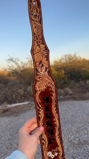 Guitar Strap 🎶✨ #customtooledleather #tooledleather #leathercraft #custom #tooledleatherbelt #tooling #customleatherwork #leatherwork | Rocking K Custom Leather