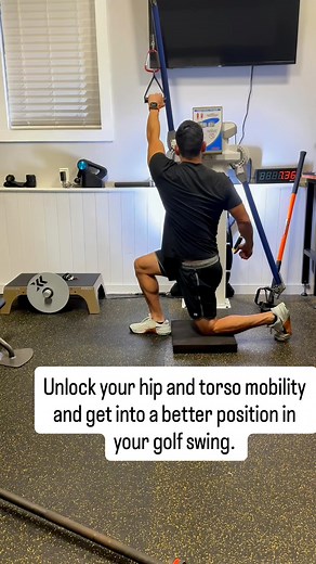Here’s a great exercise to improve your hip, torso, and neck rotation. 👉 How to Perform: 1. Position the cable machine to a high setting. 2. Grab the handle and assume a half-kneeling stance—knee closest to the machine up. 3. Pull the cable handle down and across your body. 4. Follow the handle with your eyes letting your head turn. Give it a try and let me know what you think. #golffitness #golfperformance #mytpi #golffit #mytpi #golftraining #golfmobility | Athletic Golf Fitness