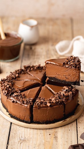 128K views · 62 reactions | This vegan chocolate cheesecake is the...