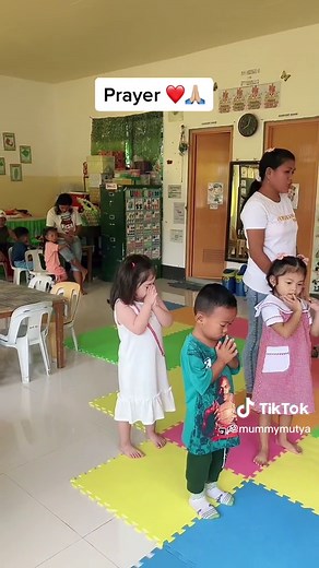 Prayer Before Class for Kids' Joy and Kindness