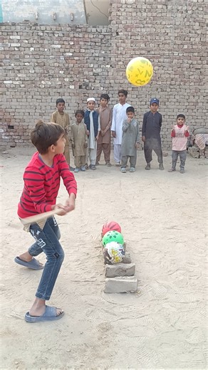 Ball 🏀🥎⚽ Throwing Challenge New #virelshorts #comedy #gamechallenge #uk #usa360p1 #funny #viral #fyp