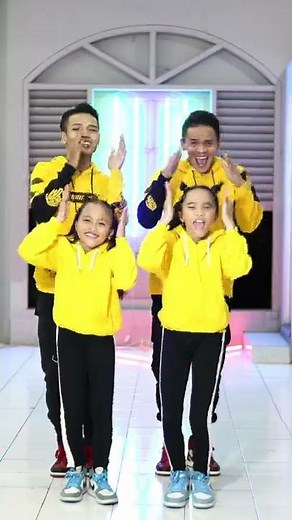 LEfT AND RIGHT DANCE CHALLENGE