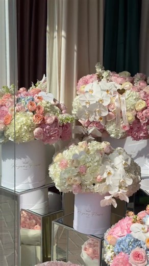 ‎FLOWERS DUBAI ▫️ЦВЕТЫ ДУБАИ ▫️زهور دبي‎ on Instagram: "Love🤍 Premium flowers with delivery in Dubai. To order write to direct. Доставка цветов в Дубае за 1 час. Для заказа пишите в директ. . . . . . . . . . . . #flowersdubai #dubaiflowers #цветыдубай #дубайцветы #dubai"