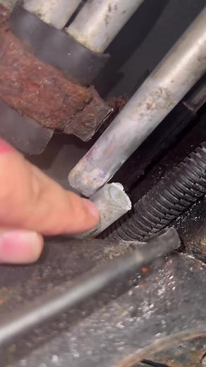 399K views · 3.3K reactions | Using a Dorman AC line splice repair kit to fix this Nissan air conditioning system leak. how to fix refrigerant leak on aluminum a/c lines compression type fitting Dorman Products #mechanic #howto #hvac #carproducts #diy #airconditioning #dorman #carguy #automotive | Carl's Garage | Facebook