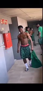 77K views · 1.1K reactions | Ola Aina could be switching careers to modelling. Chilling with the big boys. #Brilafm #Brilasports #SuperEagles #NFF #footballliveng #AFCON #AFCON2021 #NIgeria #TeamNigeria #NGAEGY #CAF #SoarSuperEagles #Team9jaStrong | Sports Radio Brila FM | Facebook