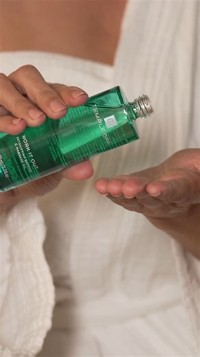 Your sign to have a WORK IT OUT bath…warm water, quiet moments and TEMPLESPA indulgence 🫧 #relax #wellness #calm | Templespa Skincare