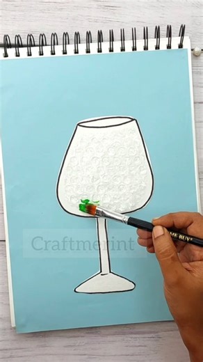 Here is another simple diy craft you can try with your kids. Easy bubble wrap craft that adds fun #diy #trending #instareels #easydrawings #funcraftwithcraftmerint #viral #funcoloring #fundrawing #Craftmerint | Craftmerint