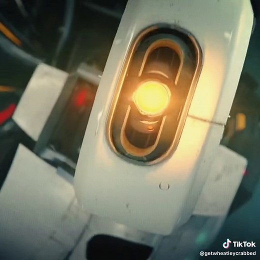 you're either a wheatley portal fan or a glados portal fan (or both) (... | TikTok