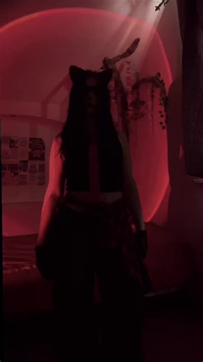 Creative Cosplay Ideas Inspired by Foxy from FNAF