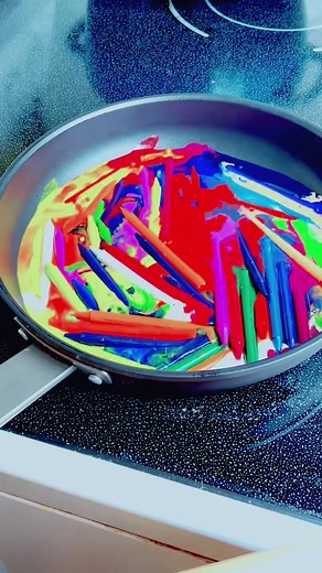 DIY Crayon Coral Tutorial