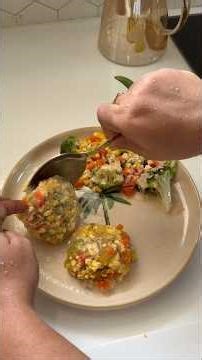 Rice papper అసలు బాగాలేదు 🤮| but still the paneer stuffing is too good 🤤 #ytshorts #cooking