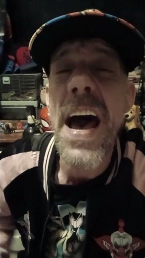 Stab Maxxing #knifeskills #unboxing #congrats #freegiveaway #wolverine #livestream #marvel #comics