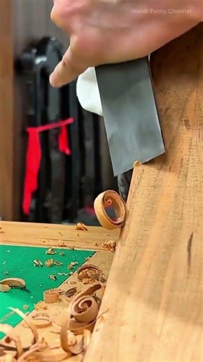 Shaping Raw Timber With Hand Tools for Precision Woodworking Projects