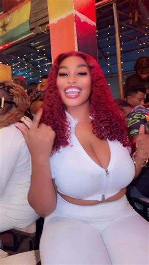 🦋Jennifer_🪷_Lopez💞 (@jenniferlopez400)’s video of jennifer lopez