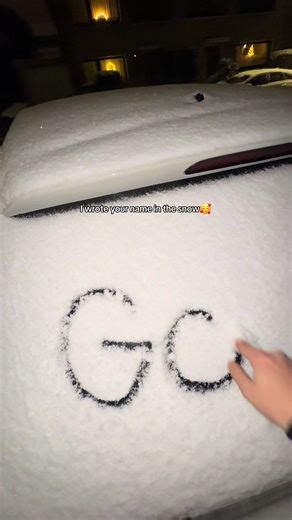 Writing Names in Snow: A Creative Winter Activity