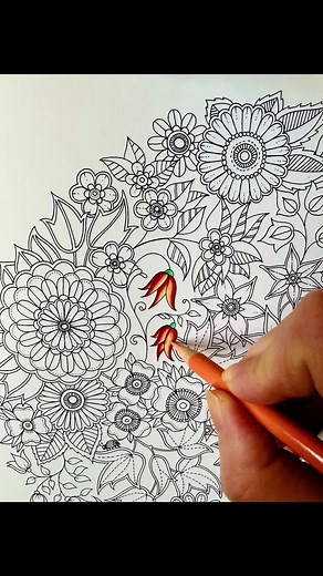 How to Color Flowers Tutorial from Secret Garden Coloring Book by Johanna Basford