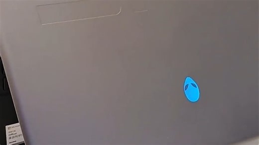 外星人笔记本m16，开启顶级电竞新体验！ - 副本