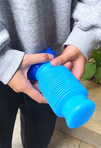 ✨ Game-changing travel hack alert! Our folding urinal is compact, leak-proof & super easy to use 🎒 Perfect for camping, hiking or long drives—your new BFF! #NewYearNewMe #PortableFoldingUrinal #CarEmergencyEssential #TravelHack #tiktokshop