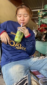 293K views · 10K reactions |  | ผู้หญิงสวย ซ่อมรถ | Facebook