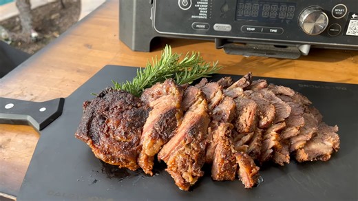 How to make a perfect smoked chuck roast at home