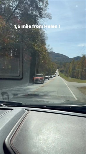 🚗 Bumper to bumper from Helen all the way to almost Dunkin Bridge Rd! Helen is buzzing — people just can’t stay away from our little alpine town this weekend! 🎃🍂🗻 If you’re headed this way, pack your patience, bring your camera, and enjoy the fall colors and festivities that make Helen so popular! ❤️ #HelenGA #NorthGeorgiaMountains #FallInHelen #WeekendVibes #JennyCreekFamilyCampground | Zydrune Masterson
